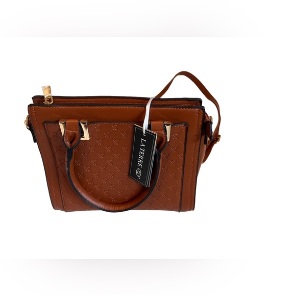 NWT La Terre Vegan Women’s Crossbody Bag. Color Brown With Gold Tone - Picture 2 of 11